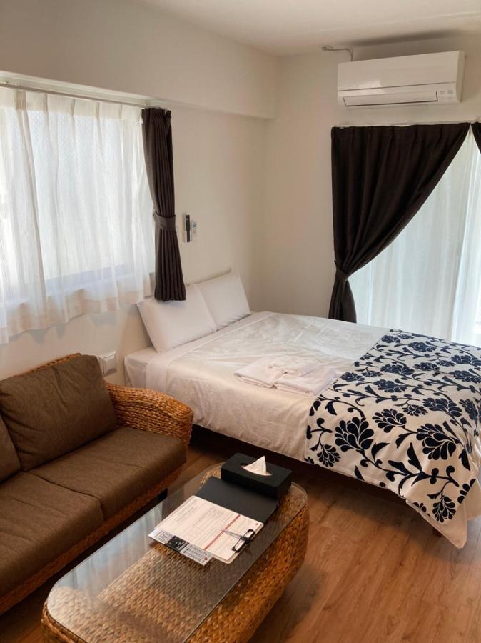 Hotel Cozy Stay In Minatogawa Urasoe Exterior photo