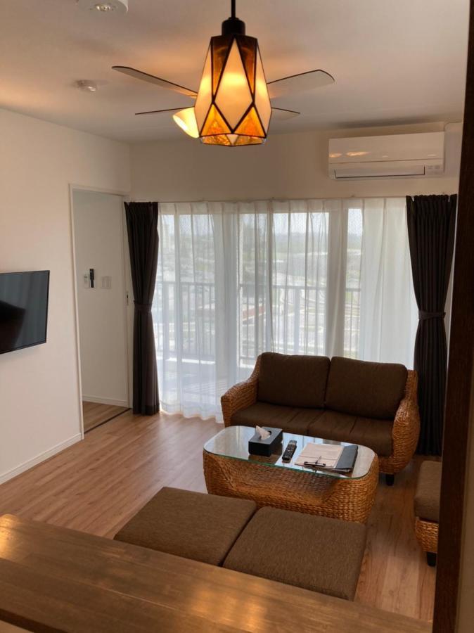Hotel Cozy Stay In Minatogawa Urasoe Exterior photo