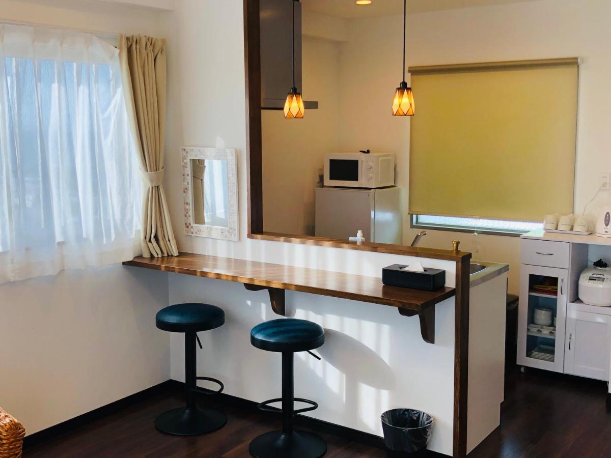 Hotel Cozy Stay In Minatogawa Urasoe Exterior photo