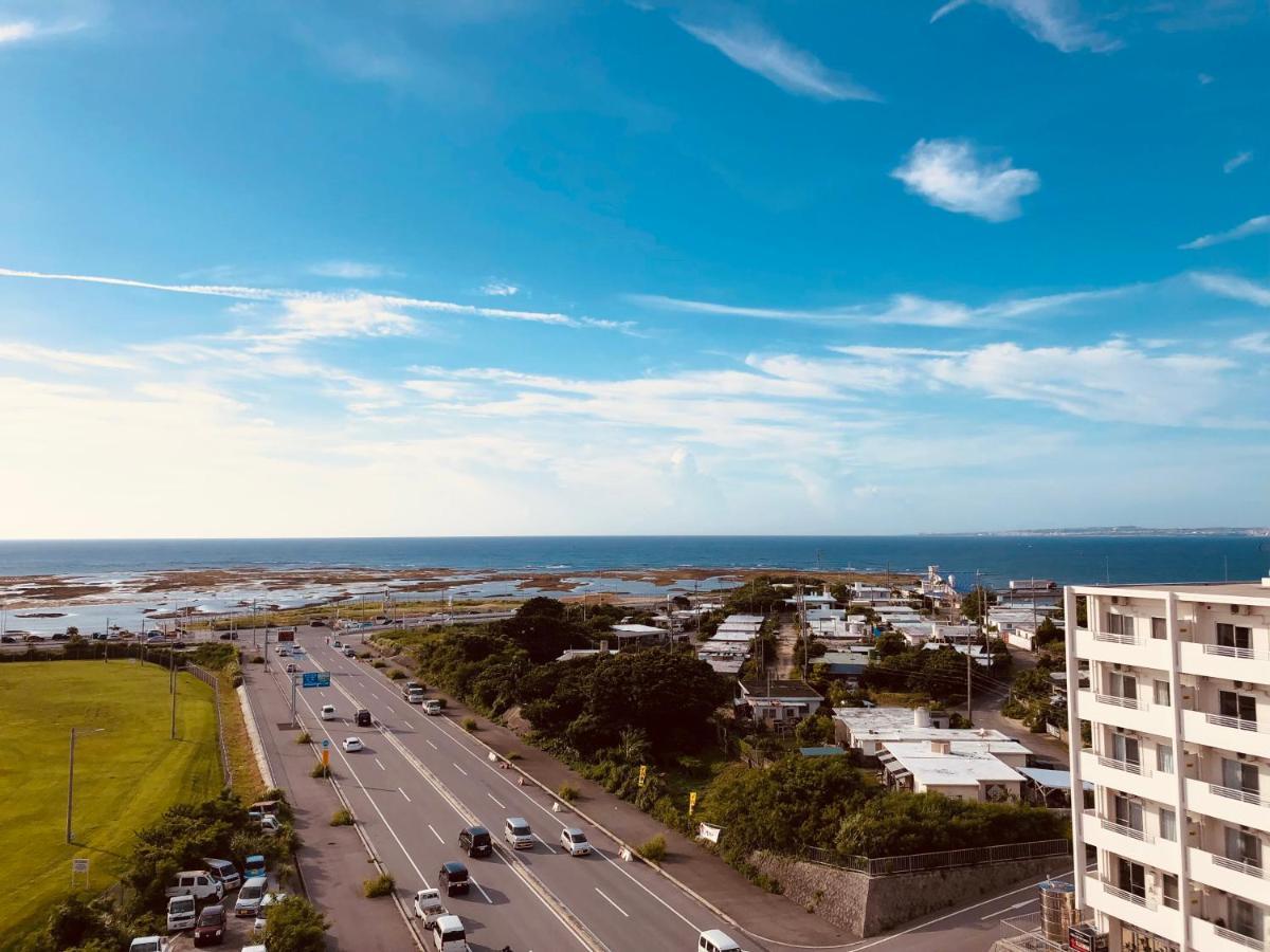 Hotel Cozy Stay In Minatogawa Urasoe Exterior photo